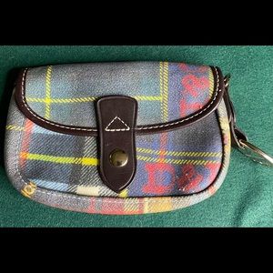 Dooney & Bourke clutch/wristlet